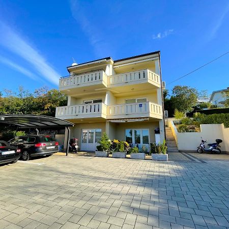 Apartmani Josip Dramalj Εξωτερικό φωτογραφία